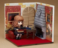 GOOD SMILE COMPANY Nendoroid Playset #08: Gryffindor Common Room -GOOD SMILE COMPANY SHOP 0f51fc30755d40f19fdcb161a7e96746.jpg
