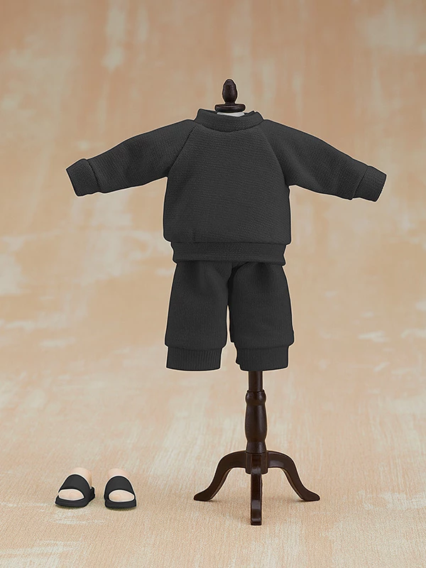 GOOD SMILE COMPANY Nendoroid Doll Outfit Set: Sweatshirt And Sweatpants (Black/Gray) 5 GOOD SMILE COMPANY Nendoroid Doll Outfit Set: Sweatshirt And Sweatpants (Black/Gray) - Image 3