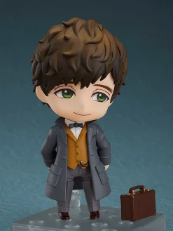 GOOD SMILE COMPANY Nendoroid Fantastic Beasts Newt Scamander -GOOD SMILE COMPANY SHOP e02a1e4d8fe7452280d5a2b2ef7dea7c.jpg